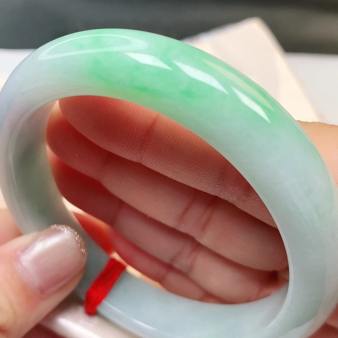 未镶嵌手镯翡翠缅甸纯天然A货翡翠飘绿大圈口144号