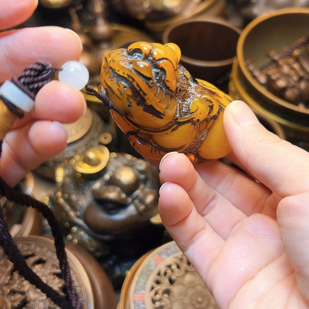 精美铜器工艺品等