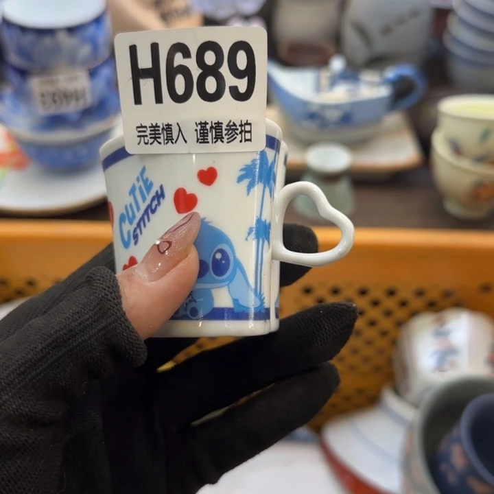 瓷片w**- 哈哈哈哈哈哈哈哈