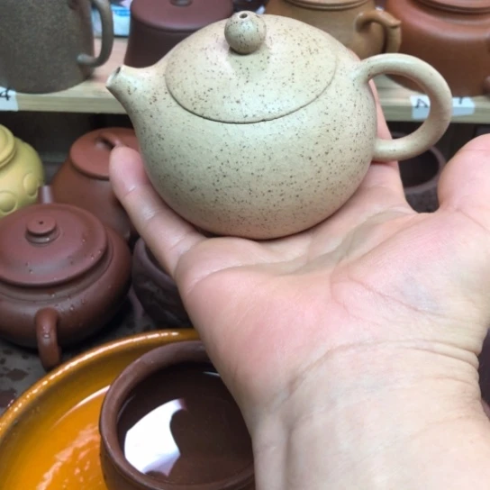 紫砂茶壶白段西施180豪升左右有瑕疵