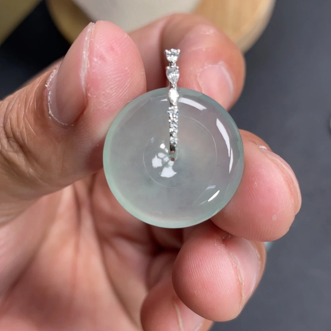 翡翠18K金镶嵌颈饰22.8+5.1