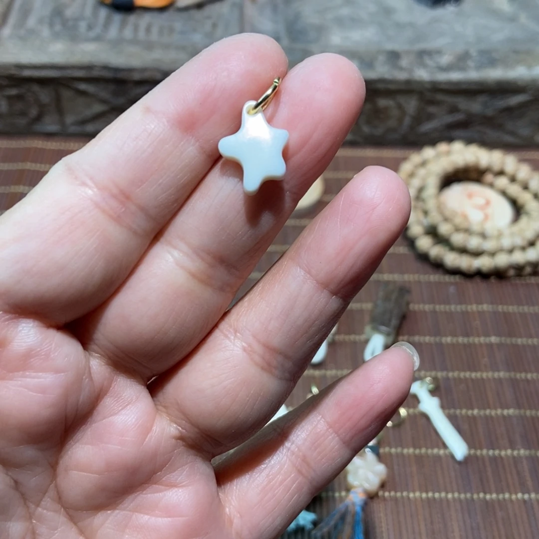 大***～吊坠柏香籽/百香籽