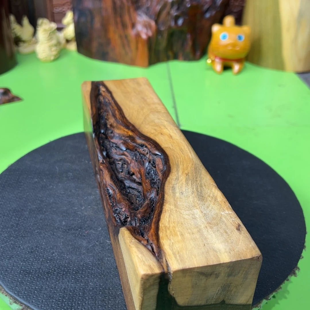 曾***莫大果紫檀（缅甸花梨）其他
