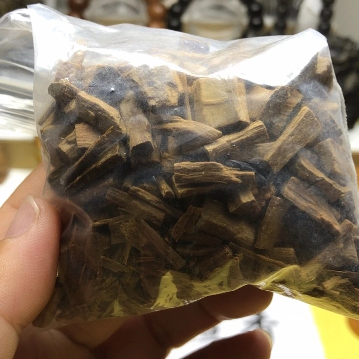 檀香木手串/手链老山檀香1斤黑恶碎粒