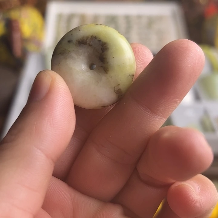 滴血莲花菩提吊坠