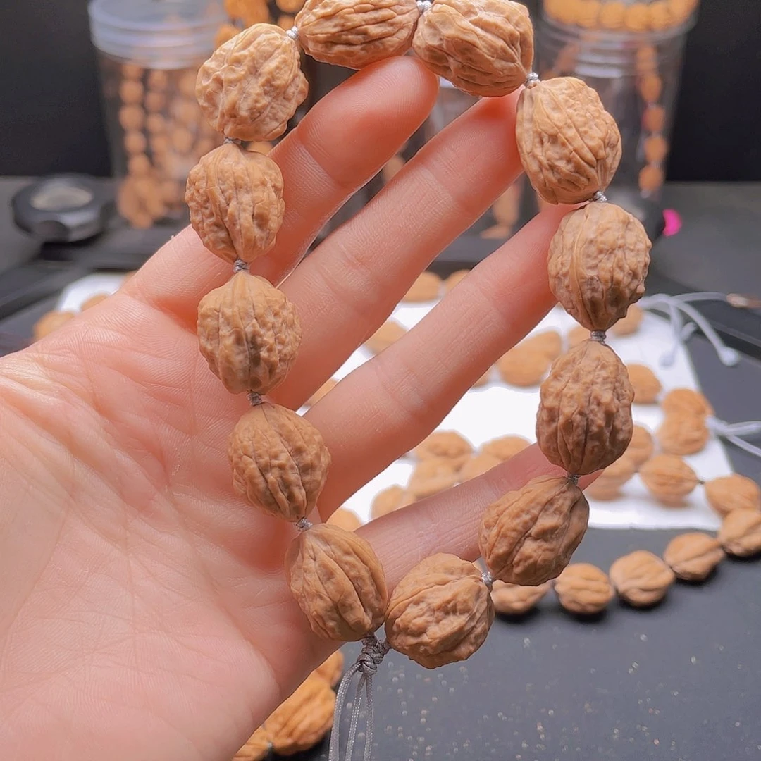 文玩核桃手串01小蛤蟆头