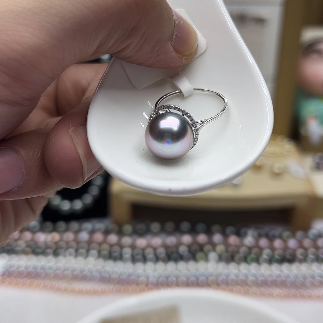 18K金镶嵌戒指海水珍珠