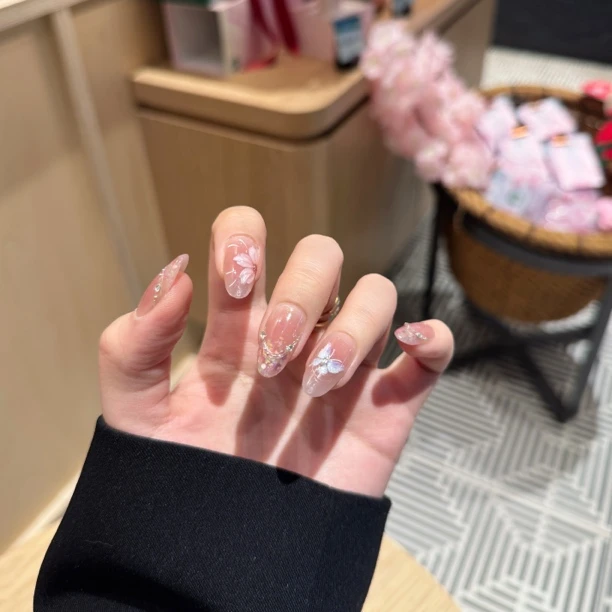 【里面很多款5】 对得上名字款式再拍 款式与主图无关 纯手工穿戴甲