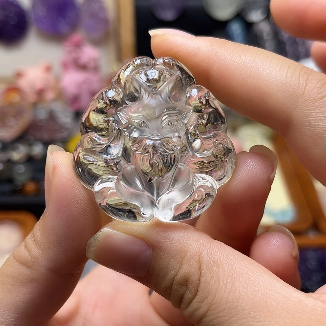 未镶嵌颈饰水晶鹿*九尾39