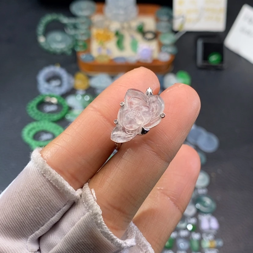 【闪购商品】翡翠挂件18K金镶嵌花