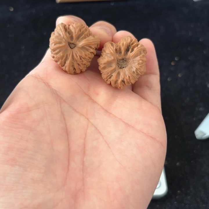 文玩核桃吊坠我*佛肚 黄