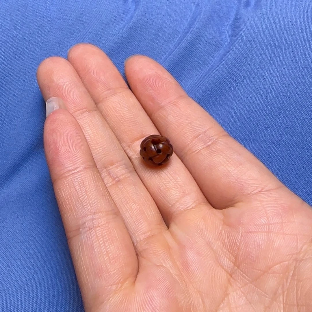 玛瑙/玉髓颈饰未镶嵌闻**生