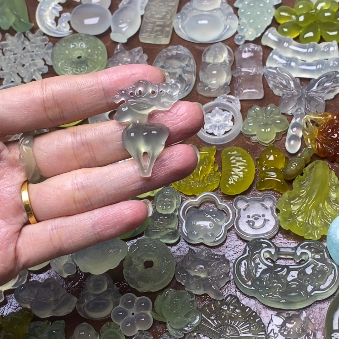 蛇纹石玉合金项链