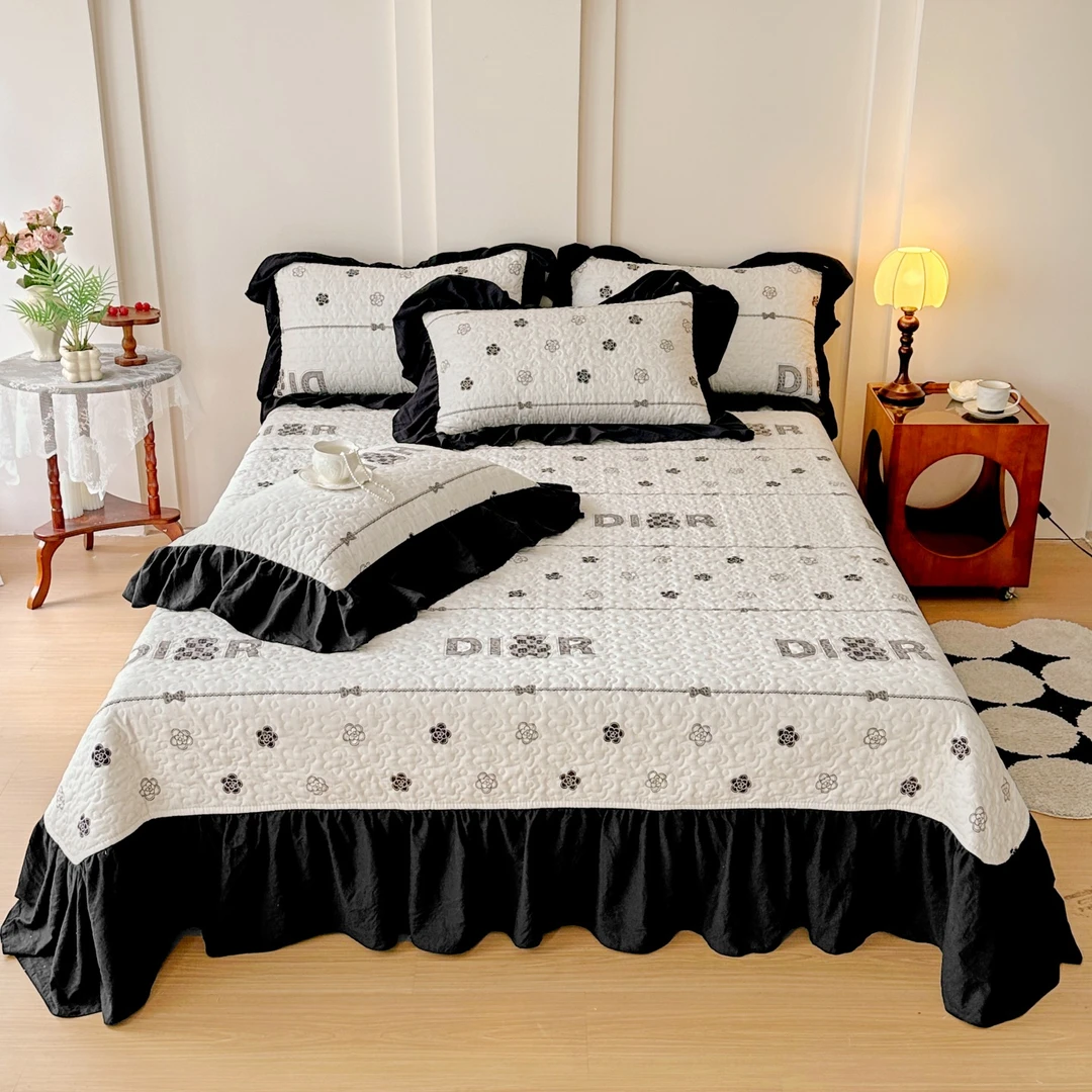 高档轻奢公主风夹棉床盖纯棉花边加厚单件床单三件套赫本风床裙罩