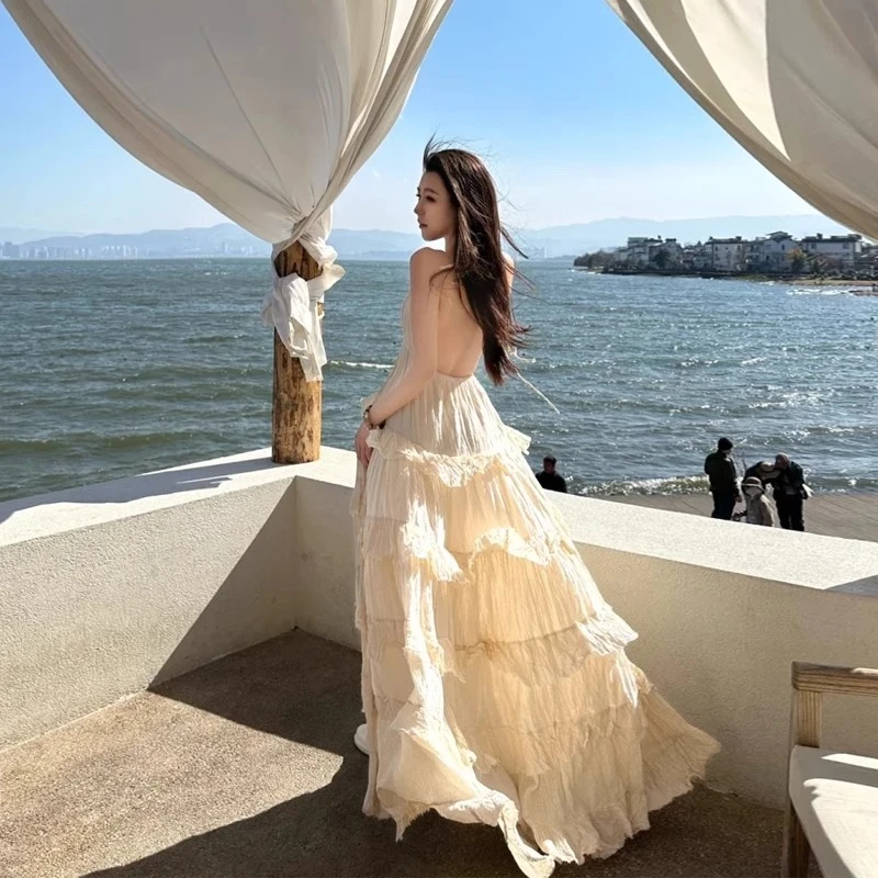 泰国旅游穿搭海岛风生态棉海边度假挂脖露背连衣裙波西米亚沙滩裙