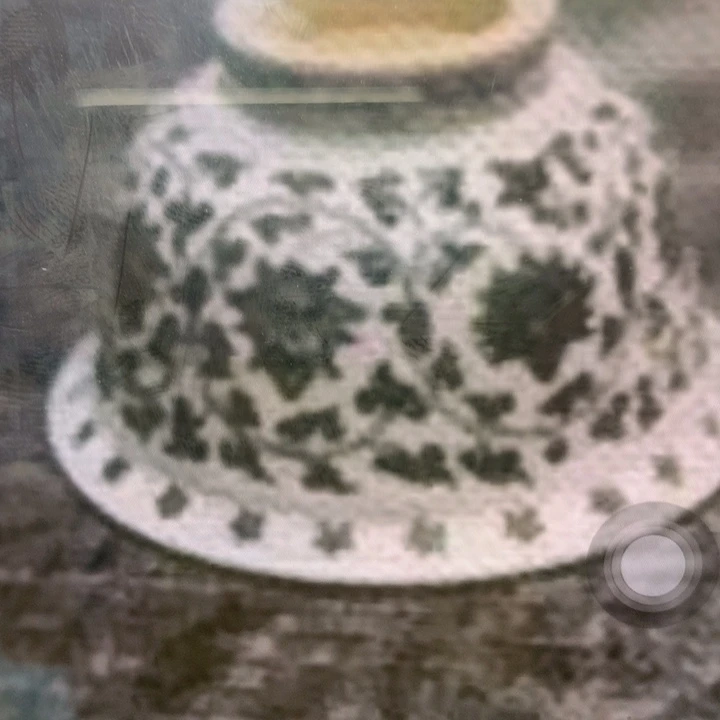 安***缠枝纹压手杯缠枝纹