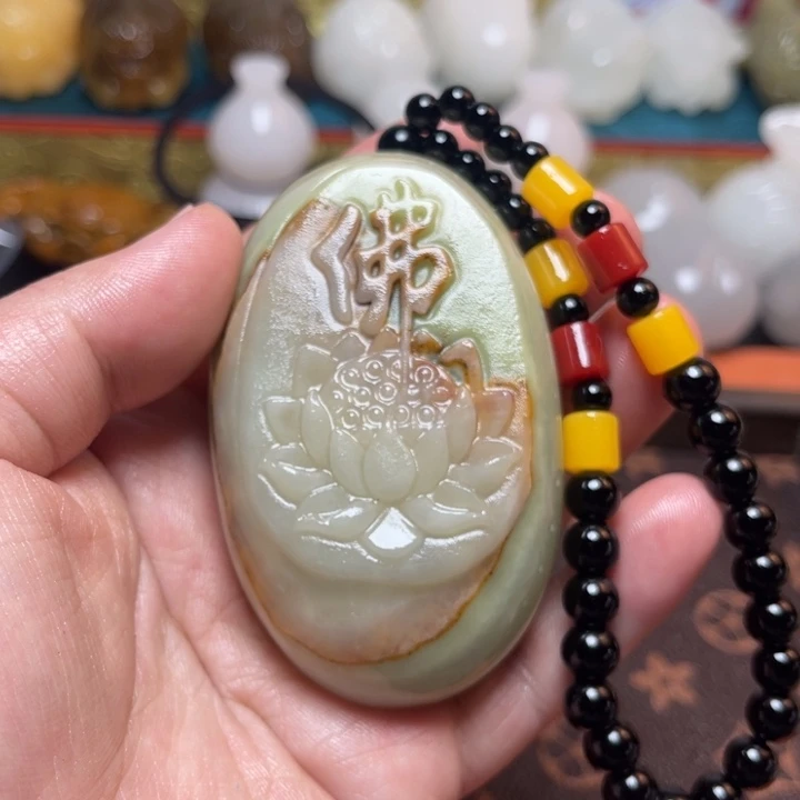 石材天然方解石手把件不退换