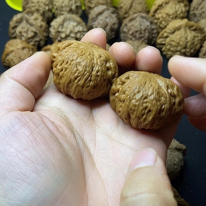 文玩核桃   铁锤妹妹