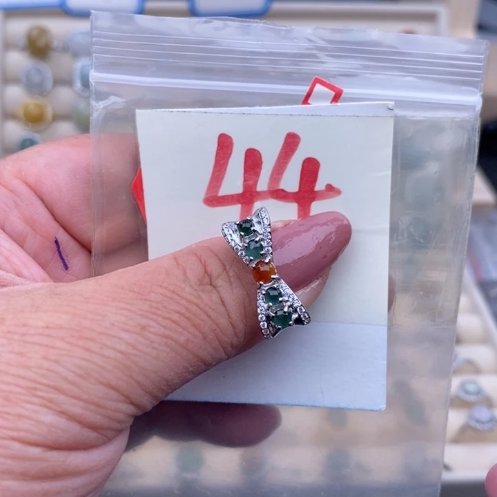 未镶嵌戒指翡翠缅甸