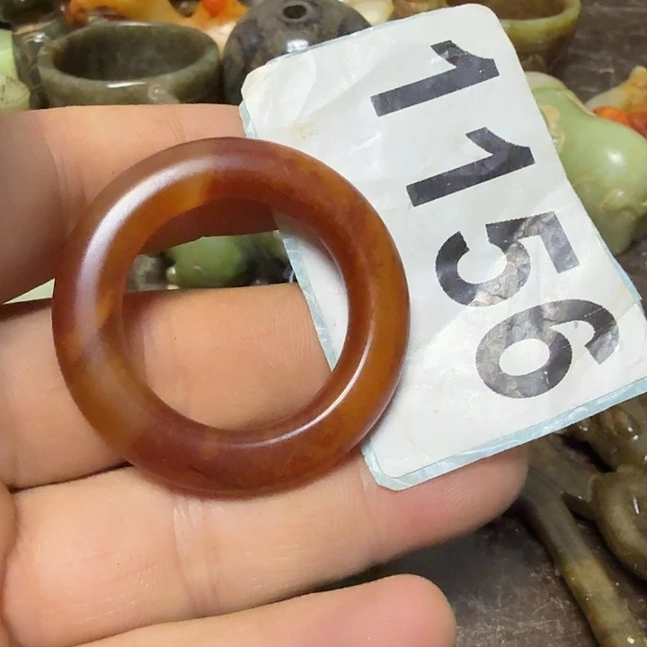 玛瑙/玉髓足铂镶嵌颈饰
