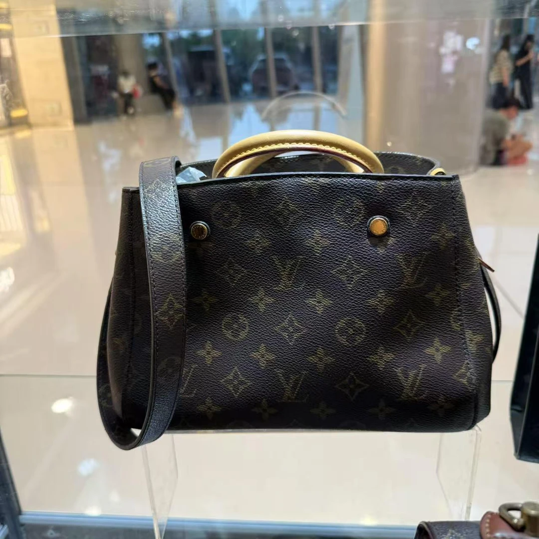 95新 LouisVuitton/路易威登 lv 蒙田/二手奢侈品包包