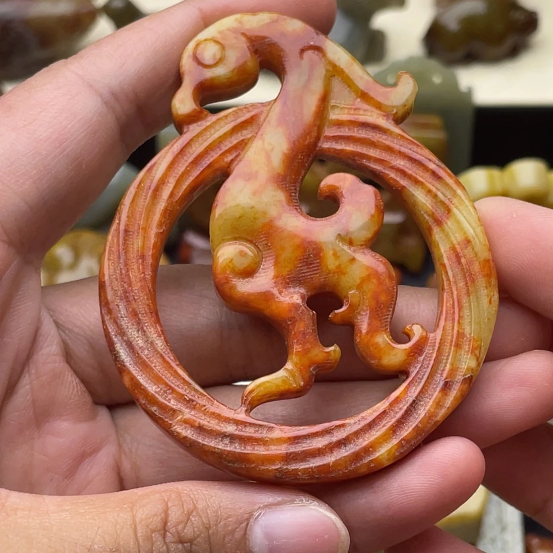 未镶嵌蛇纹石玉颈饰