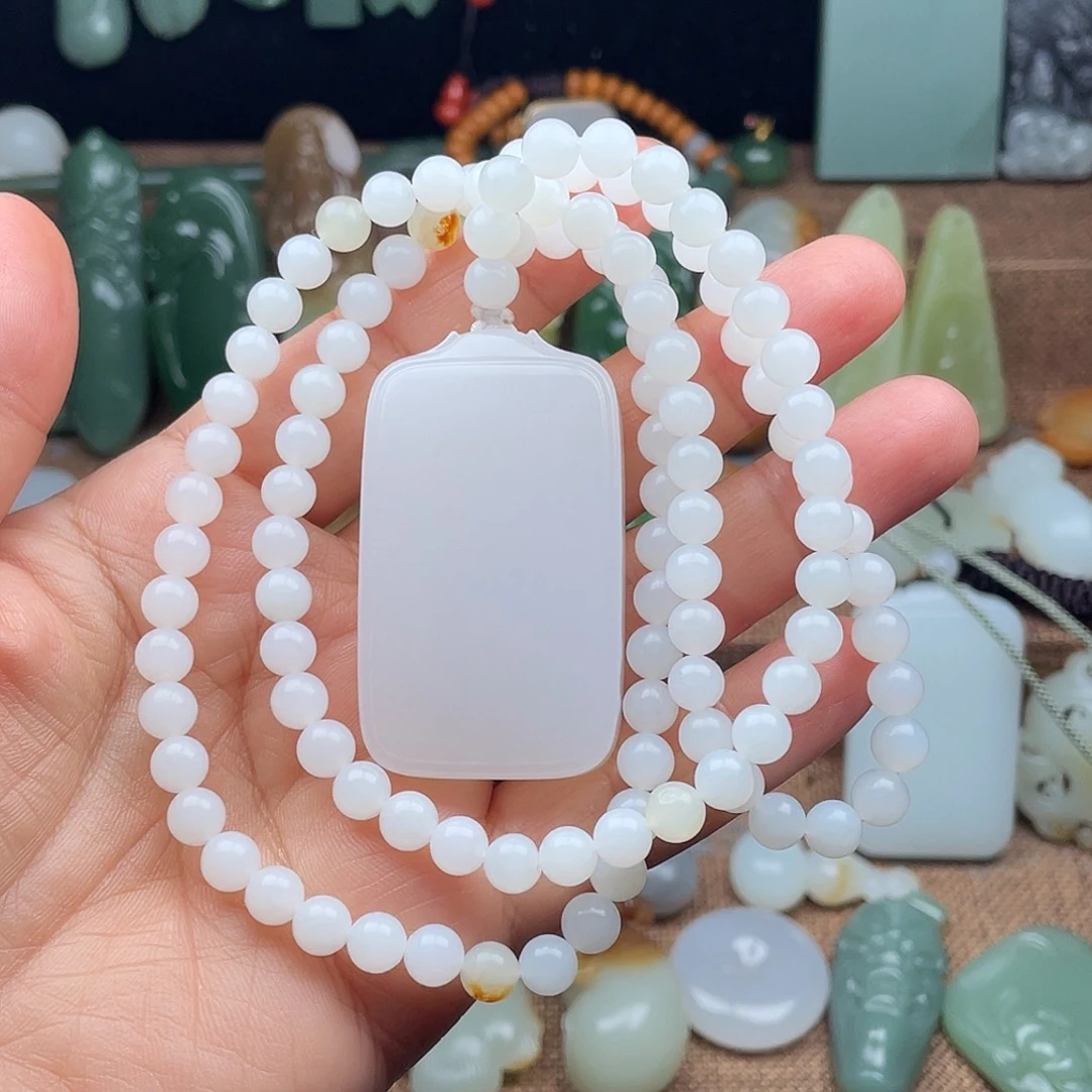 天***7和田玉未镶嵌颈饰