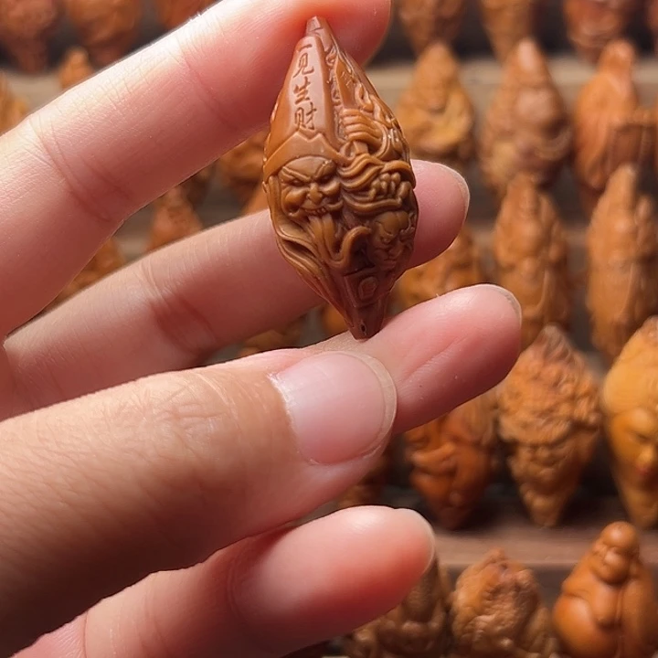 胖***溢吊坠橄榄核橄榄核