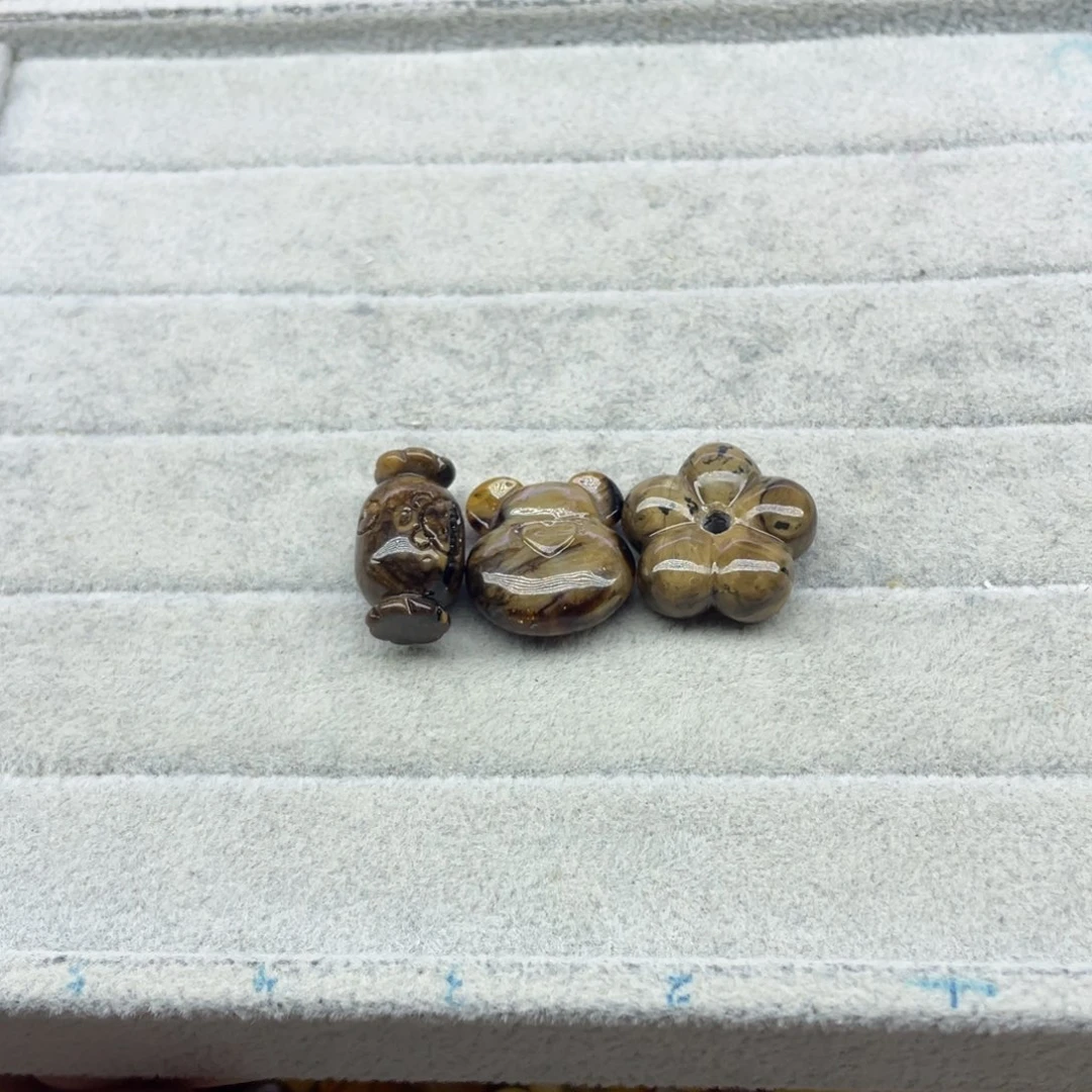 w***g琥珀未镶嵌裸石天然琥珀蜜蜡