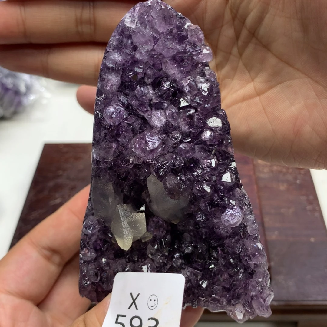 未镶嵌紫晶大型摆件（非配饰）