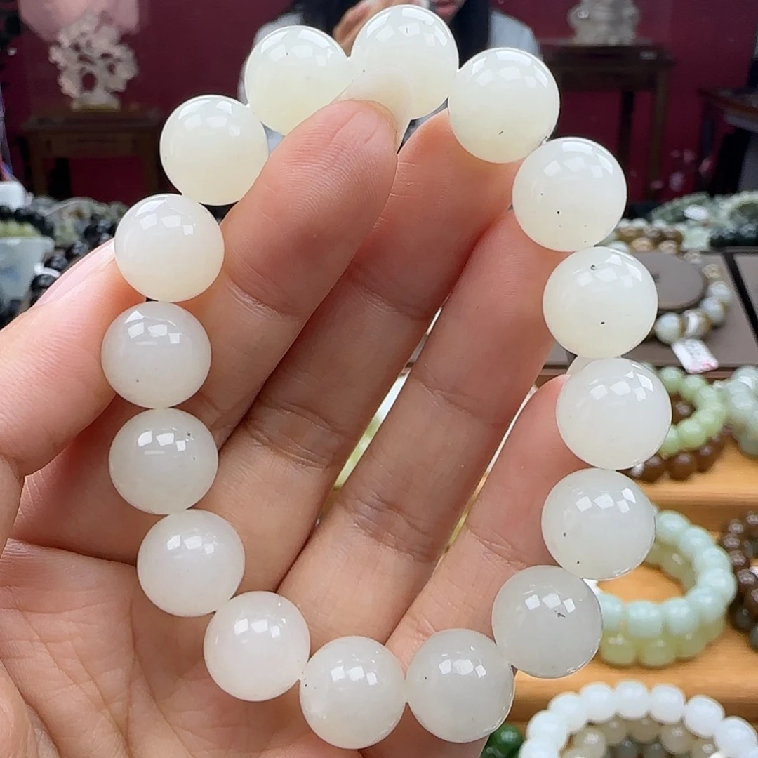 和田玉未镶嵌手串