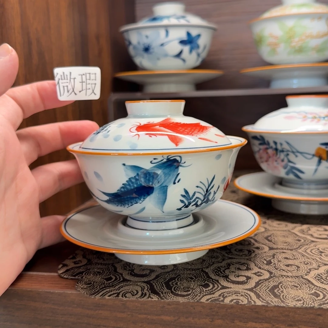 釉下手绘茶具微瑕