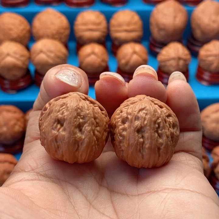 把件文玩核桃雾灵珠