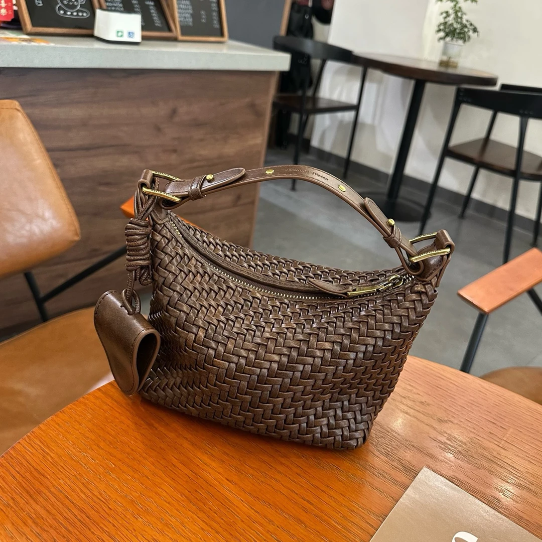 法式耐刮编织斜挎包单根拉链双根斜跨包单肩复古