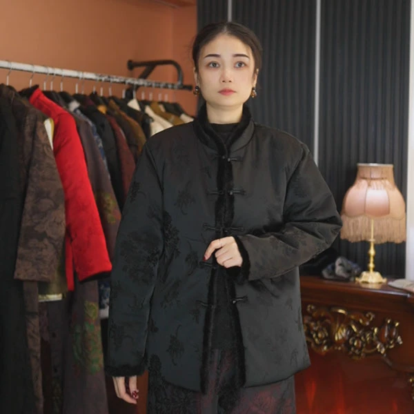 2025新款香云纱厚款提花植物花卉长袖上衣女士加厚国潮棉服红色