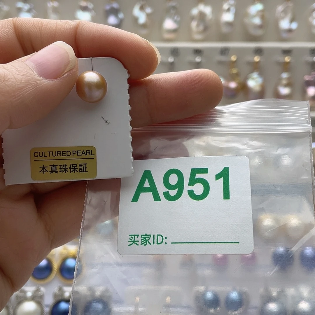 泰***忆未镶嵌天然珍珠淡水珍珠