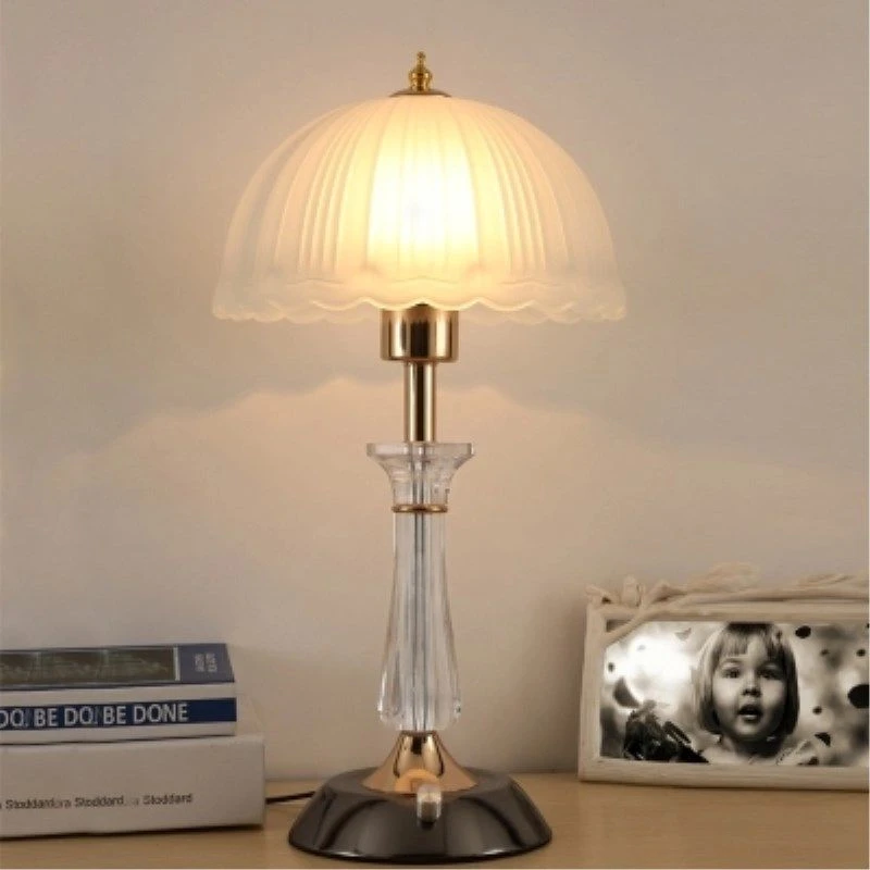 现代简约水晶台灯卧室床头LED玻璃创意时尚欧式书房结婚庆可调光