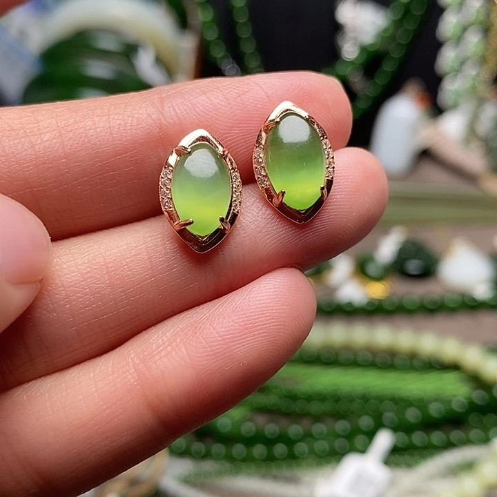 和田玉银S925镶嵌耳饰