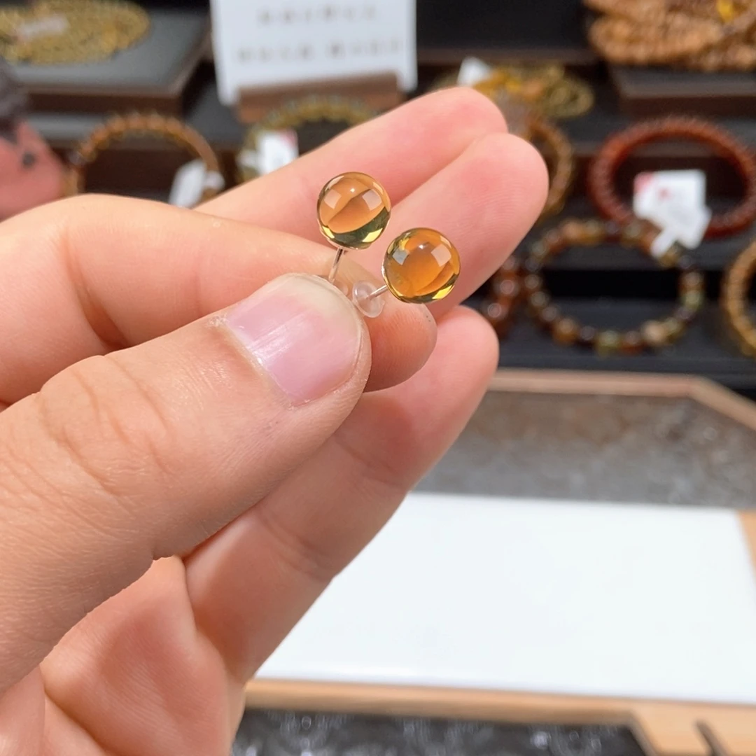 未镶嵌琥珀耳饰耳钉