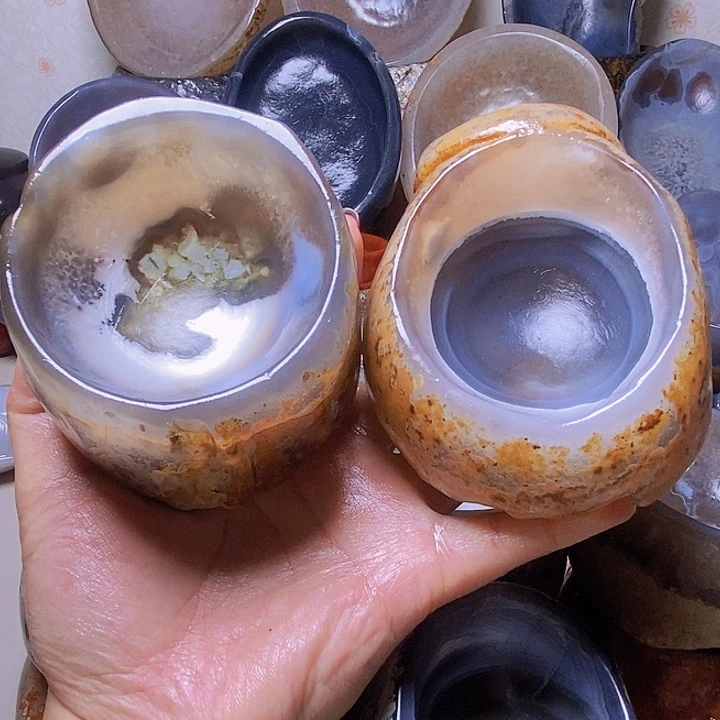 石***爱玛瑙/玉髓未镶嵌，