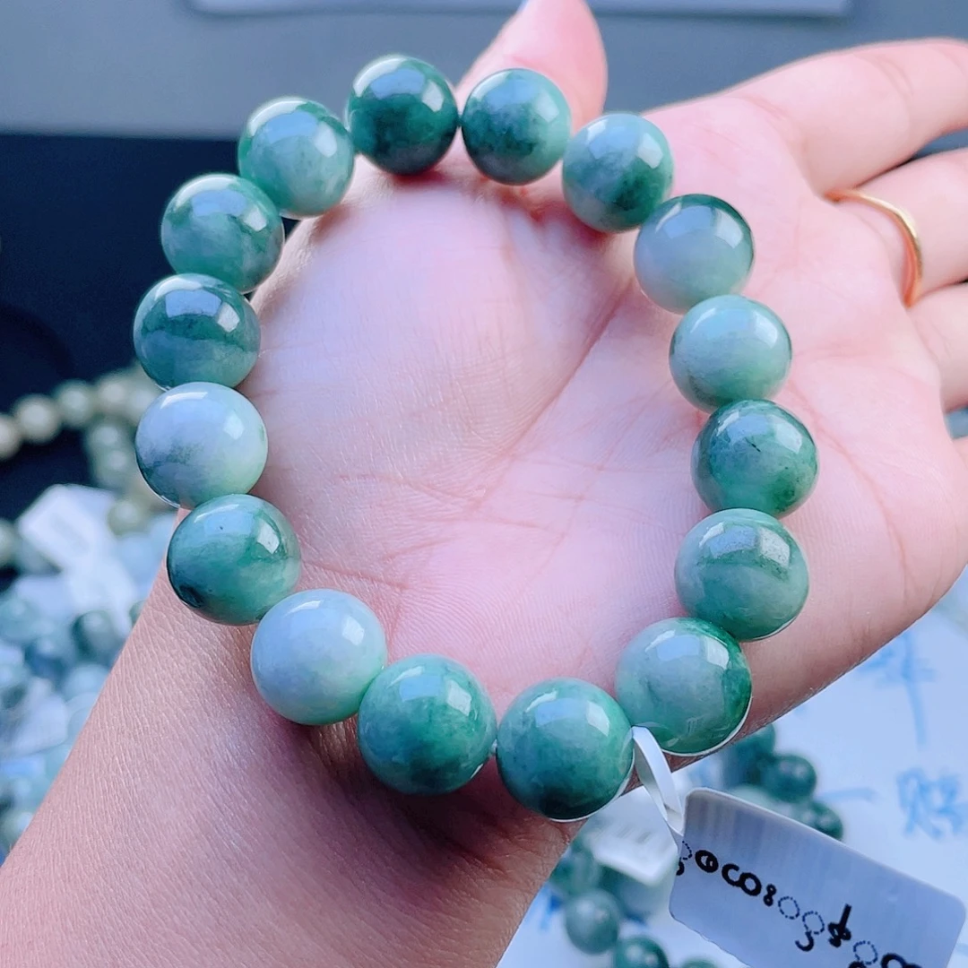 定制翡翠未镶嵌珠串