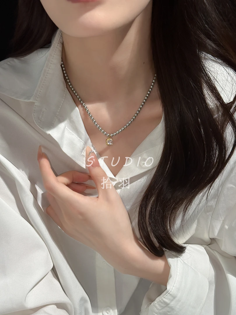铜合金仿珍珠项链 小米珠方糖项链女2025新款高级感轻奢锁骨链