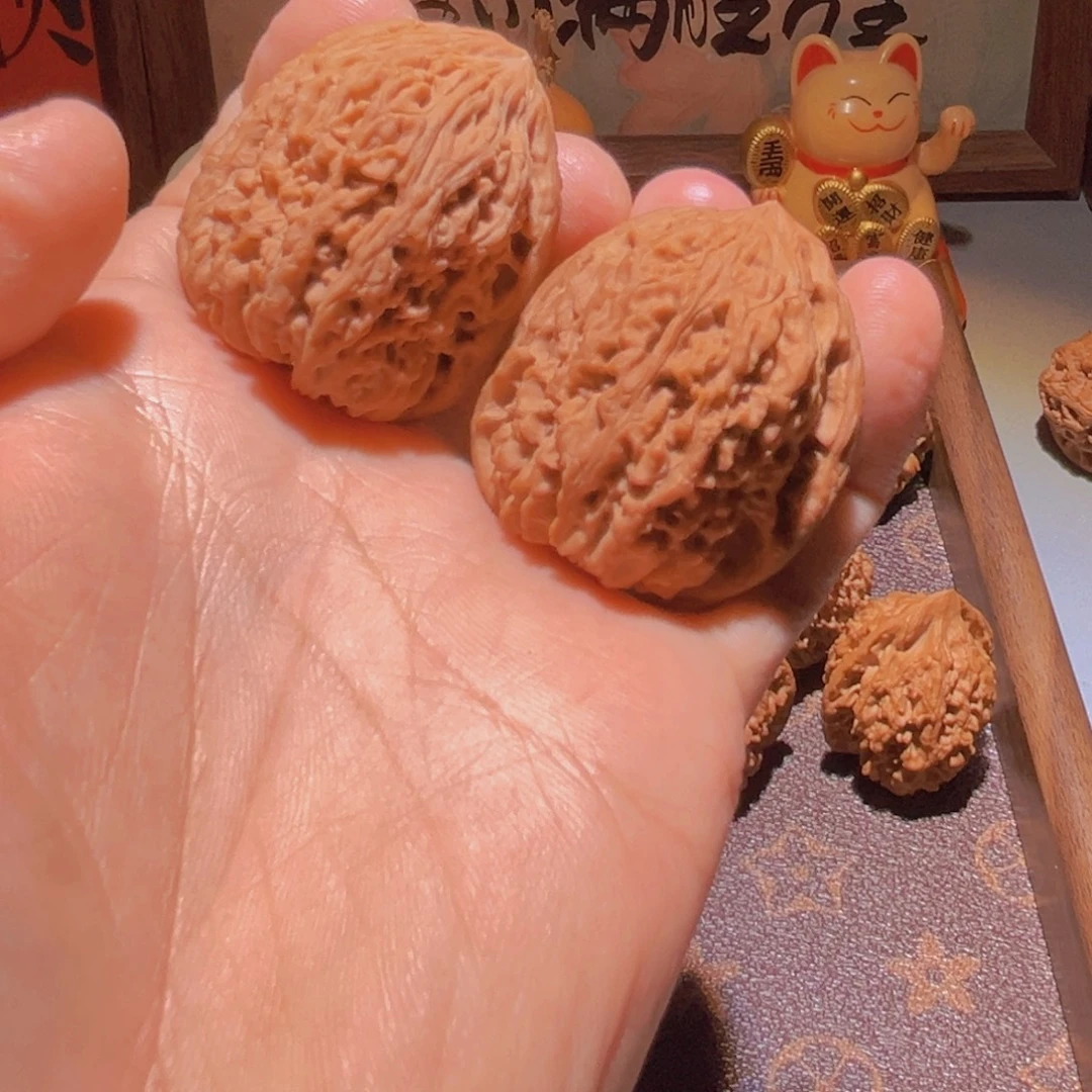 瑞麟文玩核桃南疆石