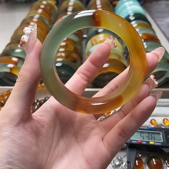 未镶嵌蛇纹石玉手镯53.8