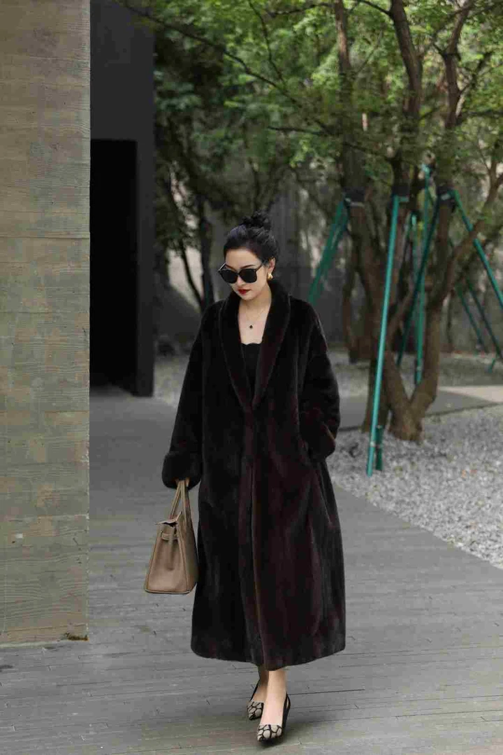 【宠儿】皮草外套女款爆款2025新款进口海宁貂毛皮草大衣真水貂