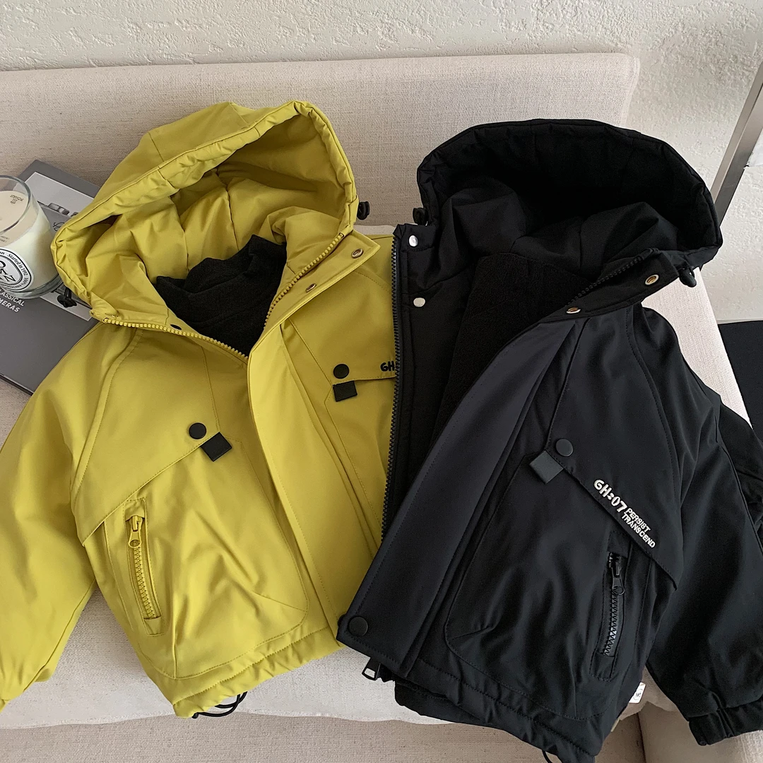 儿童加绒外套2025秋冬男童潮牌加厚连帽冲锋衣宝宝小童保险棉衣