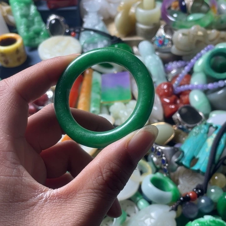 和田玉未镶嵌吊坠(不含链)