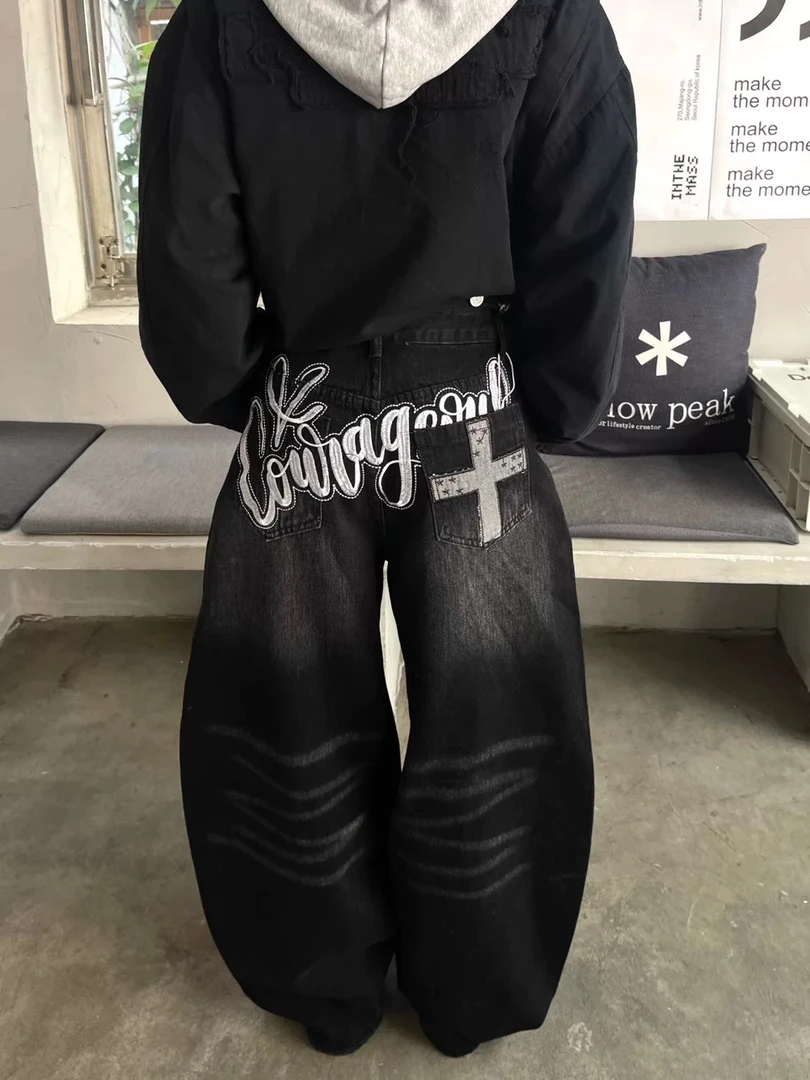 [正品]美式街头复古做旧水洗黑色牛仔裤女宽松高街弯刀