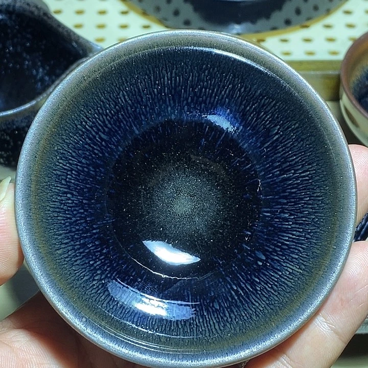 茶盏让***哦乌泥窑柴烧作品