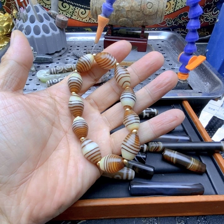 合金颈饰玛瑙/玉髓达****e